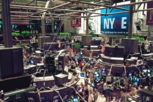 How to Read a Company’s Annual Report